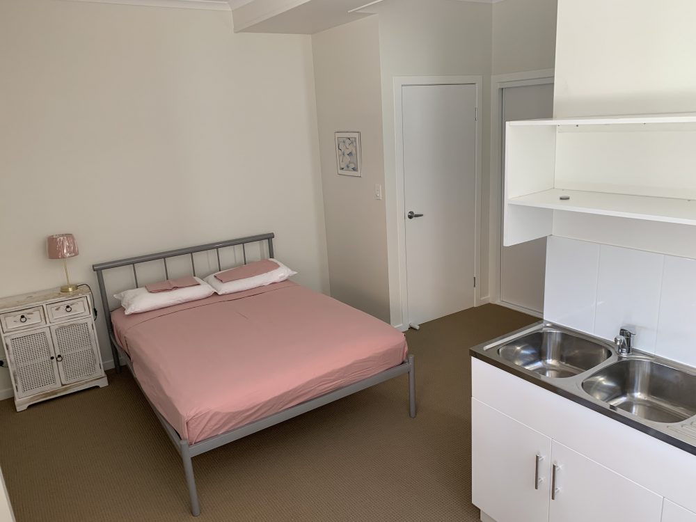 Double room with ensuite and kitchenette